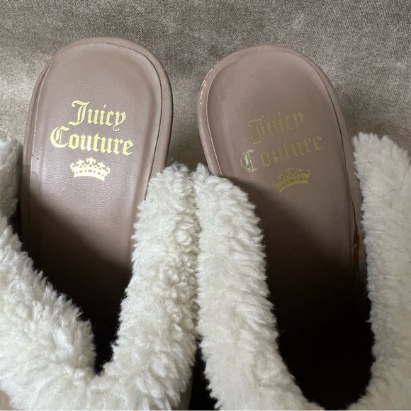 Juicy Couture Anita Fur Lined Wooden Platform Chunky Heel Clogs. Size 8 - Picture 6 of 8